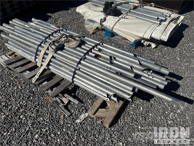 Quantity of (2) Pallets of Canopy Andre komponenter