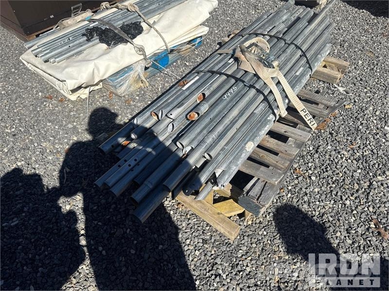 Quantity of (2) Pallets of Canopy Andre komponenter