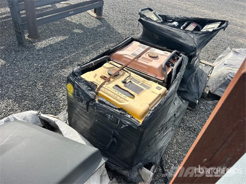 Quantity of (2) Pallets of Contractor Supplies (In 其他