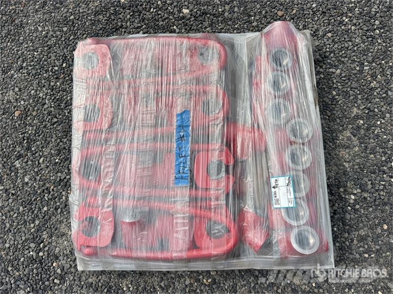Quantity of (2) Pallets of Pipeline Equipment (Unu Torujuhtmete tehnika