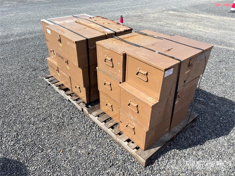 Quantity of (2) Pallets of Knaack Tool Box Építőipar - Egyebek