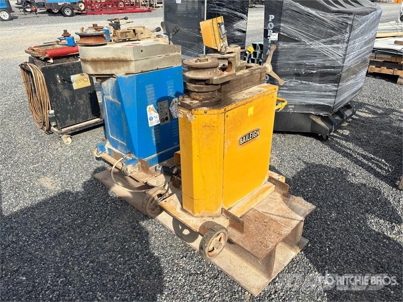 Quantity of (2) Pipe Bending Machine 铺管机