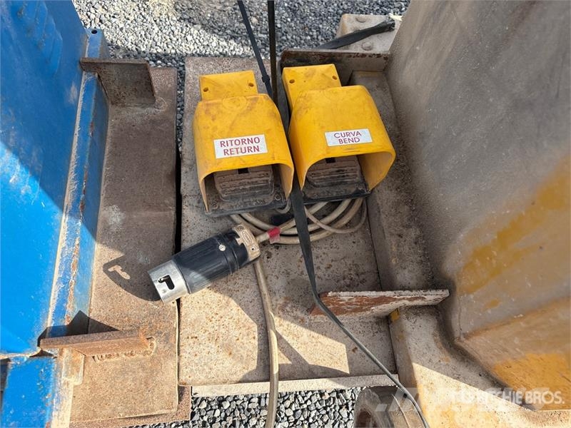 Quantity of (2) Pipe Bending Machine 铺管机