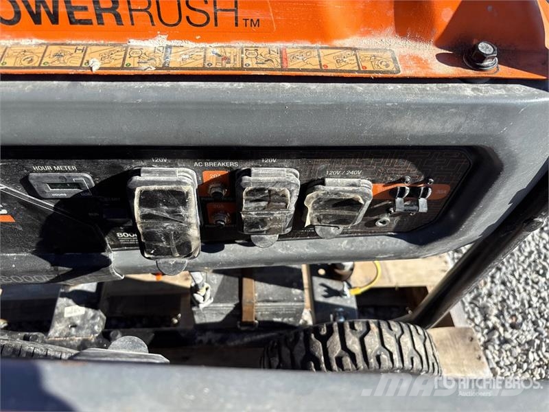 Quantity of (2) Portable Generator Set Altri generatori