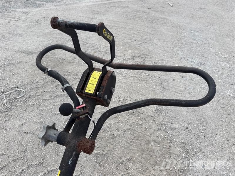 Quantity of (2) Power Trowel 鏝刀