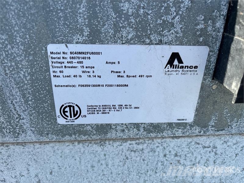 Quantity of (2) Speed Queen Clothes Washers (1) Dr Építőipar - Egyebek