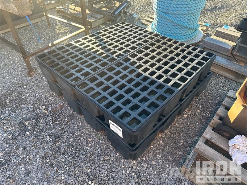 Quantity of (2) Storage System Andre komponenter