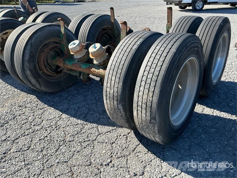  Quantity of (2) Trailer Axles Drugi deli