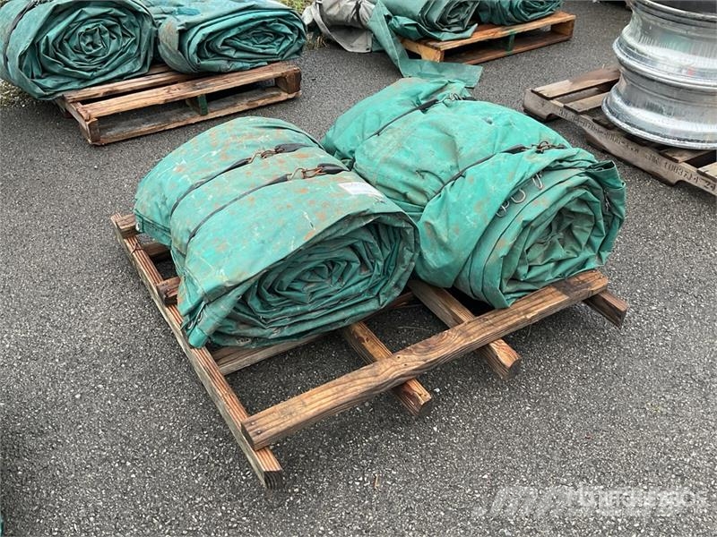 Quantity of (2) Trailer Tarps Andet tilbehør