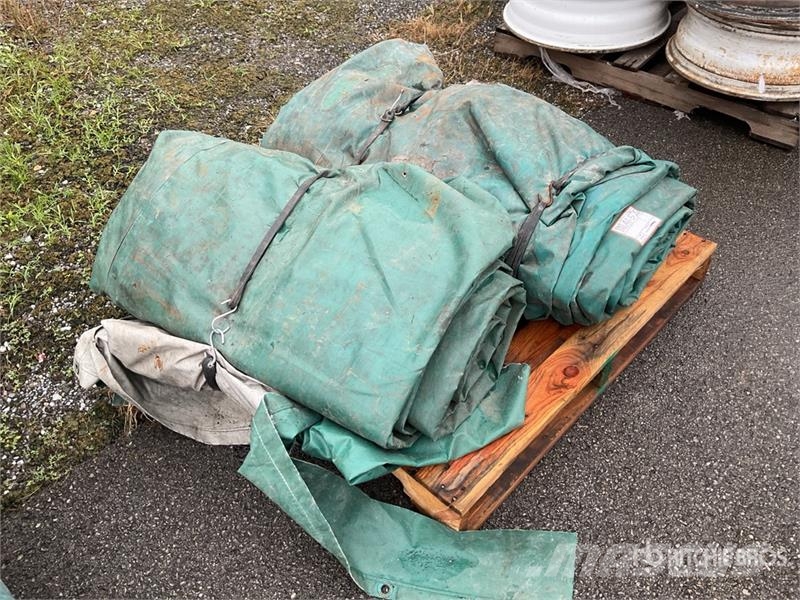 Quantity of (2) Trailer Tarps Andet tilbehør