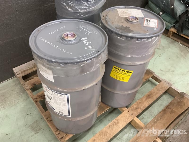 Quantity of (2) TRC 880 Crown & Chassis Barrels of Andet tilbehør