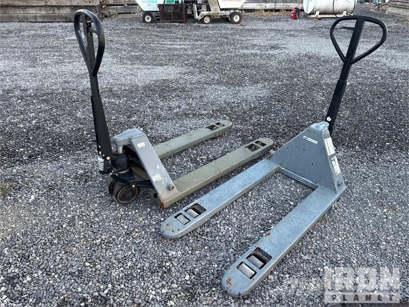  Quantity of (2)  Uline 11000 lb Pallet Jack Transpalette manuel