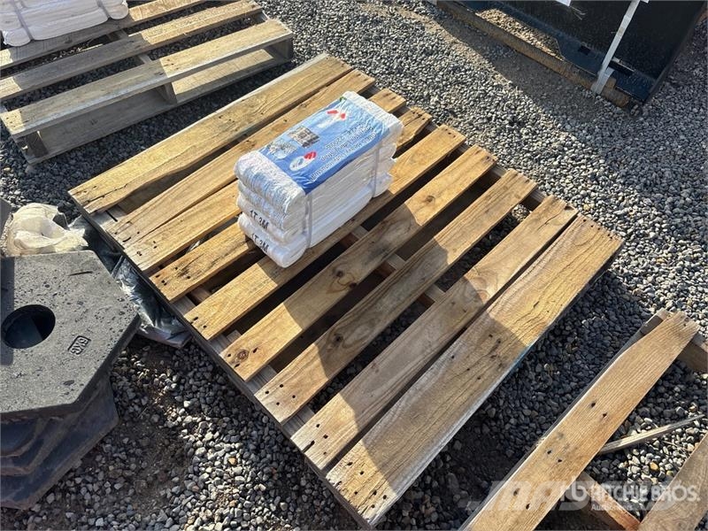  Quantity of (20) 1.2 in x 9.8 ft Heavy Duty Indust Andre komponenter