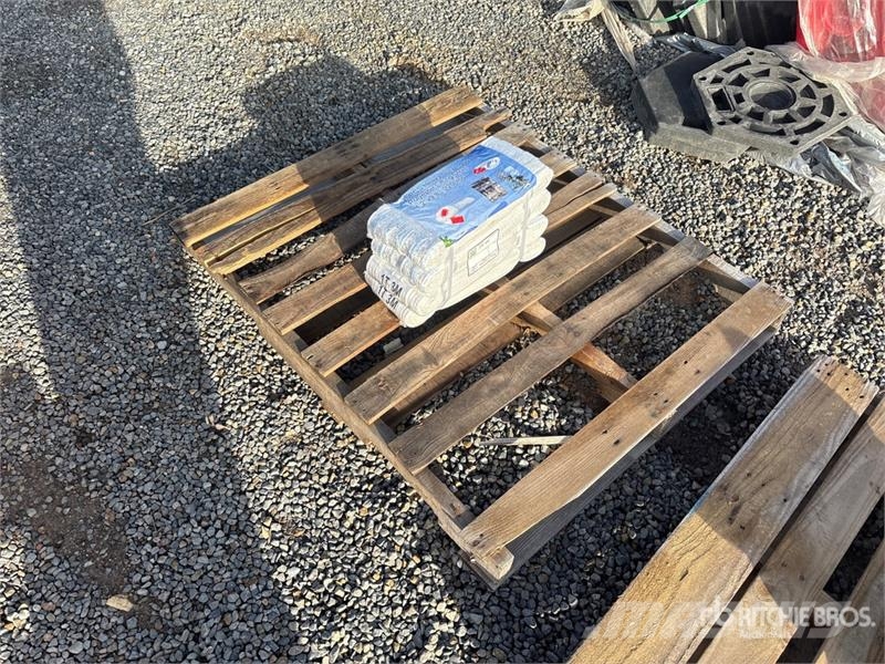 Quantity of (20) 1.2 in x 9.8 ft Heavy Duty Indust Other components