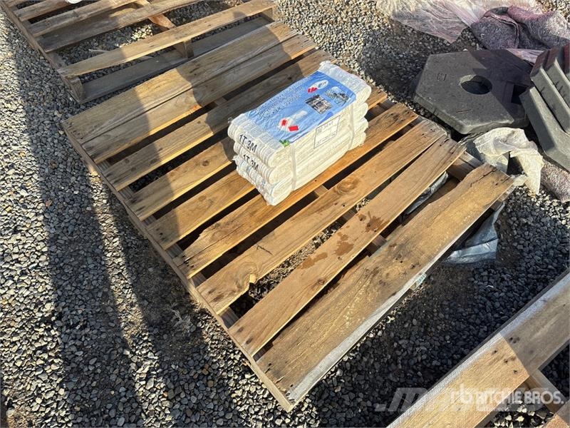  Quantity of (20) 1.2 in x 9.8 ft Heavy Duty Indust Andre komponenter