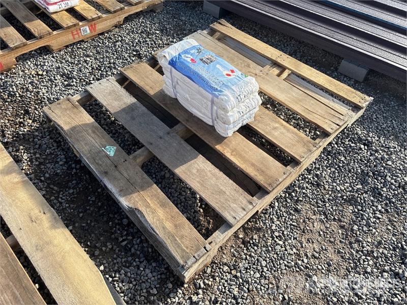  Quantity of (20) 1.2 in x 9.8 ft Heavy Duty Indust Other components