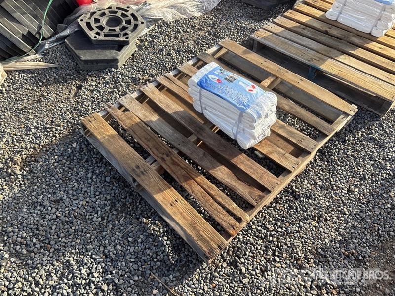Quantity of (20) 1.2 in x 9.8 ft Heavy Duty Indust Other components