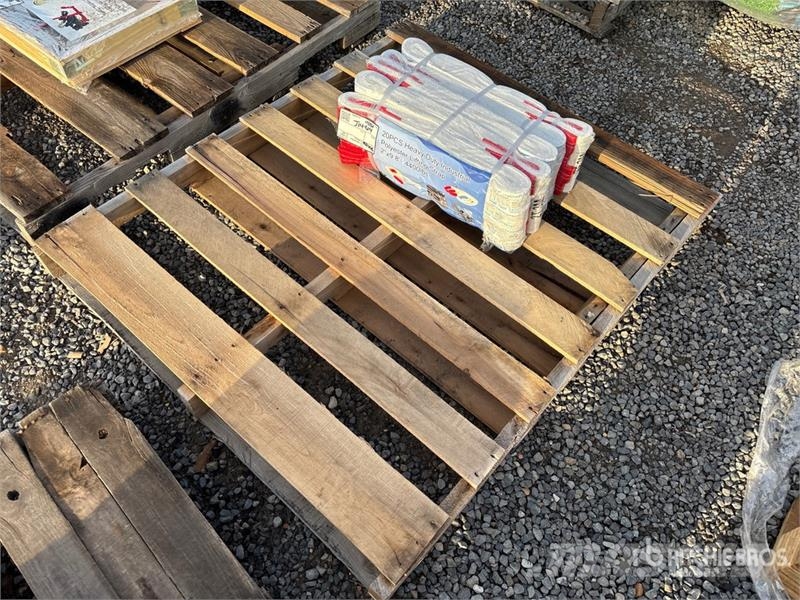  Quantity of (20) 2 in x 9.8 ft Heavy Duty Industri Andre komponenter