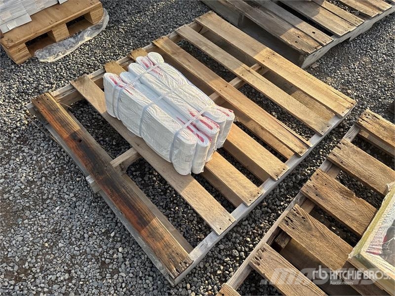 Quantity of (20) 2 in x 9.8 ft Heavy Duty Industri Andre komponenter