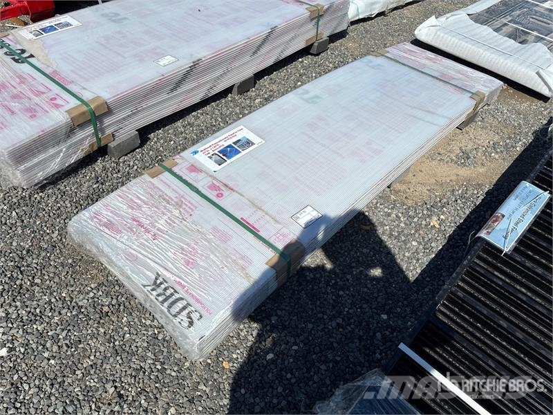 Quantity of (20) 27 in x 7.87 ft Multiwall Polycar Vintsid, telfrid ja materjaliliftid
