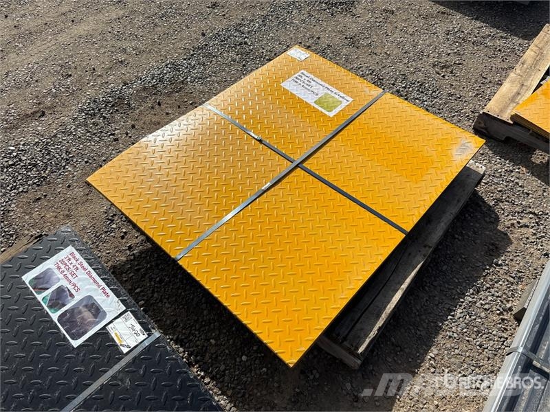 Quantity of (20) 3 ft x 4 ft Yellow Steel Diamond Csörlők, emelőberendezések és anyagmozgató liftek