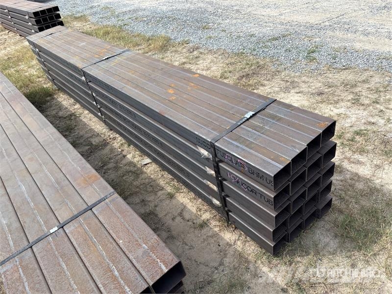 Quantity of (20) 5 in x 4 in x 14 ft 2 in Rectangl Ostale komponente za građevinarstvo