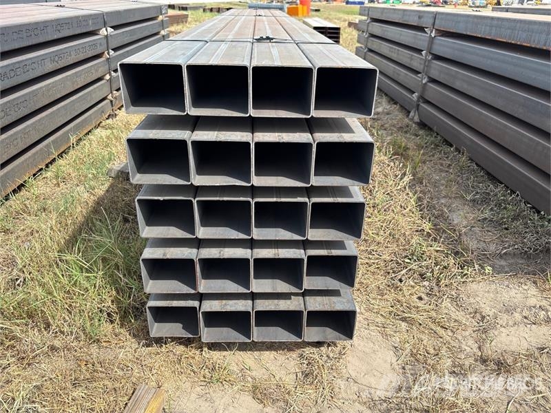 Quantity of (20) 5 in x 4 in x 14 ft 2 in Rectangl Ostale komponente za građevinarstvo