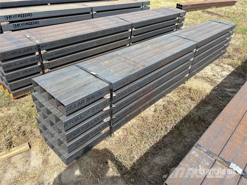 Quantity of (20) 5 in x 4 in x 14 ft 2 in Rectangl Ostale komponente za građevinarstvo