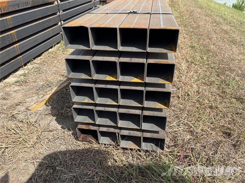 Quantity of (20) 5 in x 4 in x 14 ft 2 in Rectangl Drugi deli