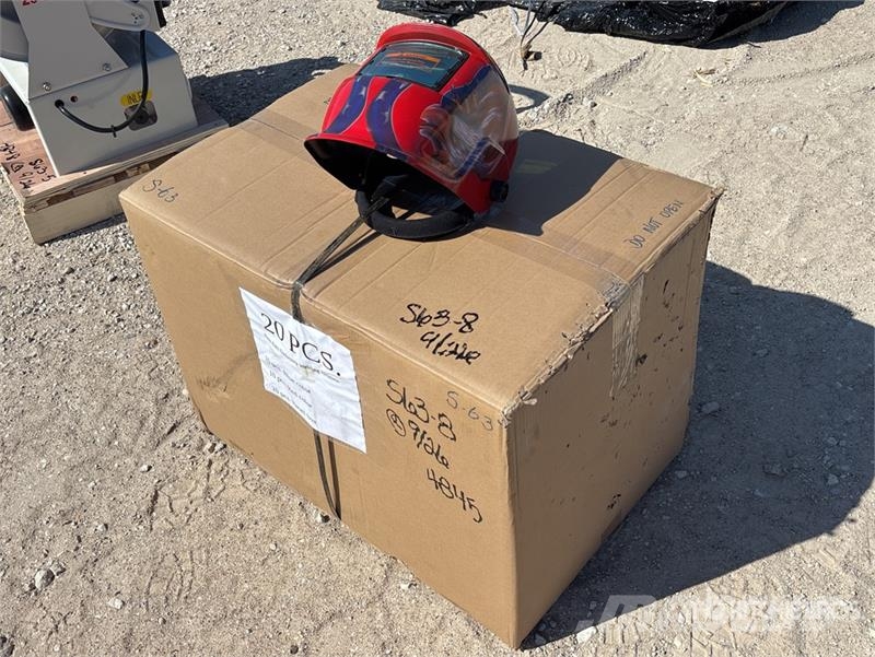 Quantity of (20) Auto Darkening Welding Helmets (U Drugi deli