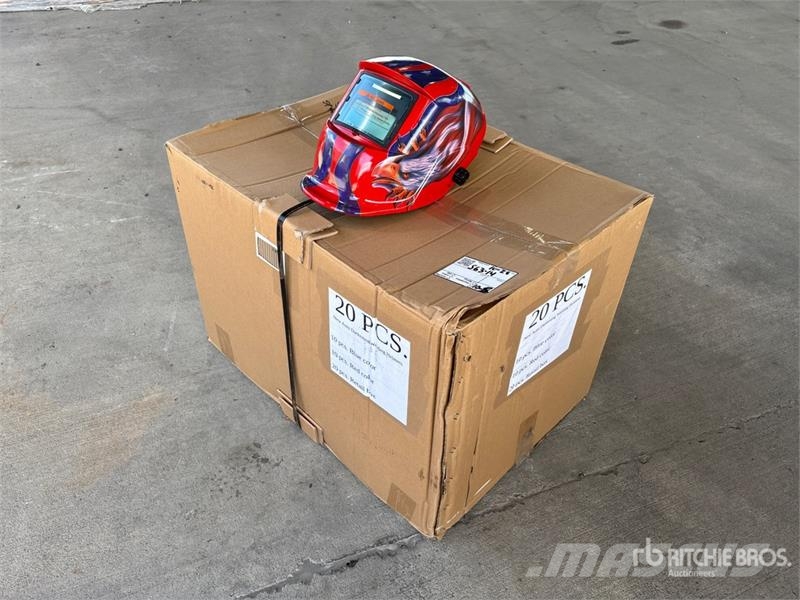 Quantity of (20) Auto Darkening Welding Helmets (U Outros componentes