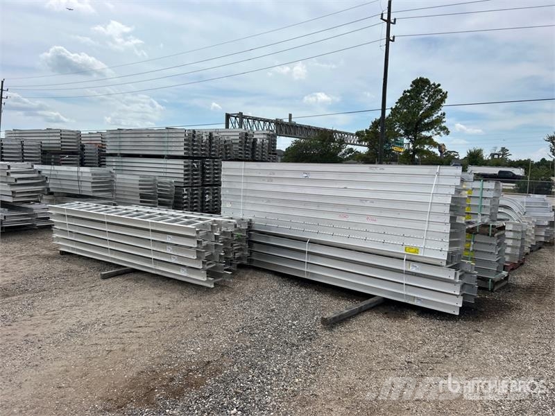  Quantity of (20) Pallets of Aluminum Trays (Unused Montacargas y elevadores de material