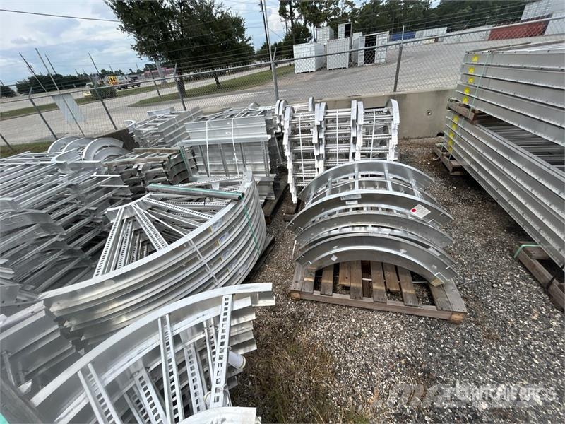  Quantity of (20) Pallets of Aluminum Trays (Unused Montacargas y elevadores de material