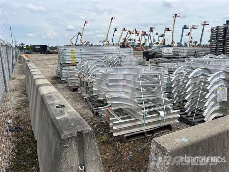  Quantity of (20) Pallets of Aluminum Trays (Unused Montacargas y elevadores de material
