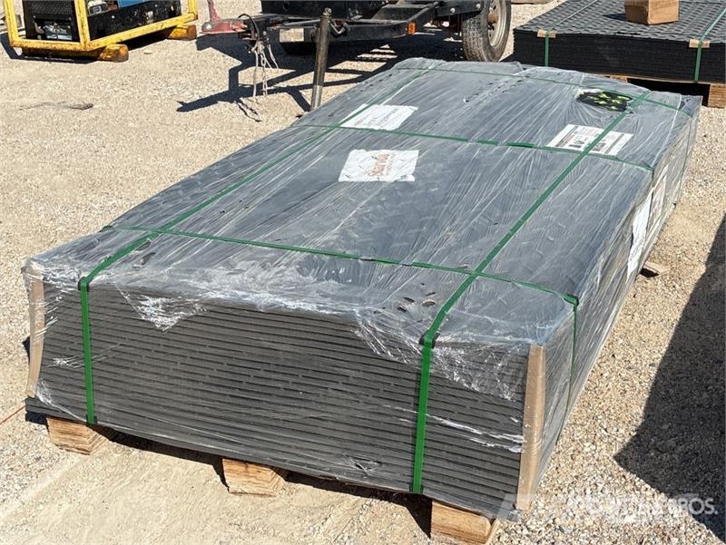 Quantity of (20) STARVOX PPP-20 Polyethylene Boar Other components