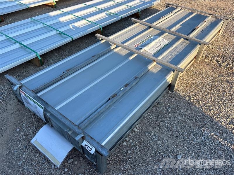 Quantity of (200) KJ K0310 10 ft Galvalume Corrug Takels, lieren en materiaalliften