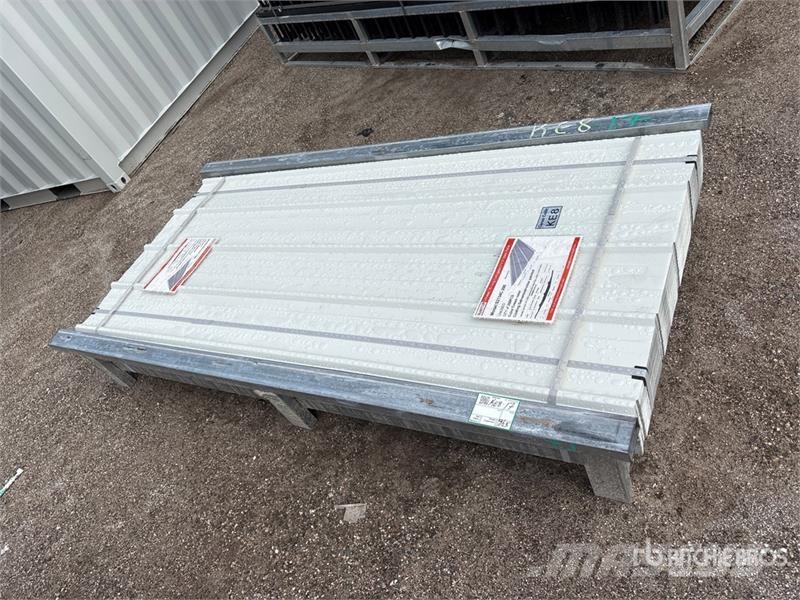 Quantity of (200) SUNTOP S2134C-200 Corrugated Ga Pacēlāji, vinčas un materiālu lifti