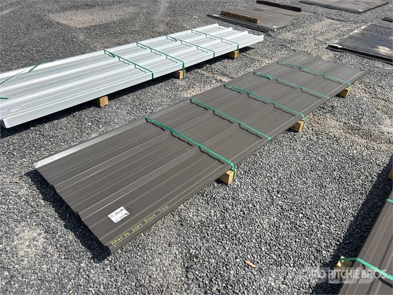  Quantity of (25)  Kit Containers 12 ft Corrugated  Treuils, palans et monte-charge
