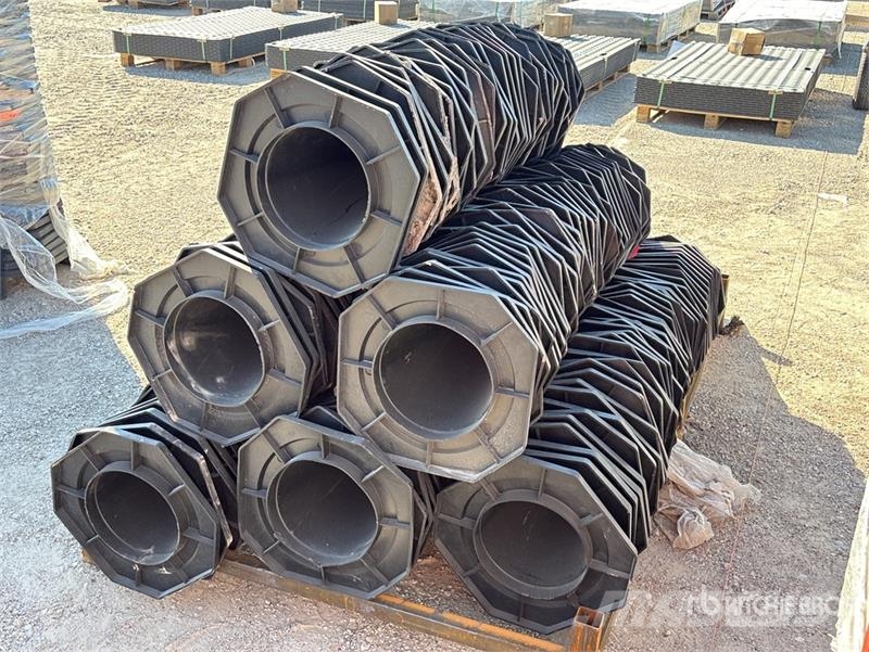  Quantity of (250)  TSC 28 in Traffic Cones (Unused Buldózers tiendetubos
