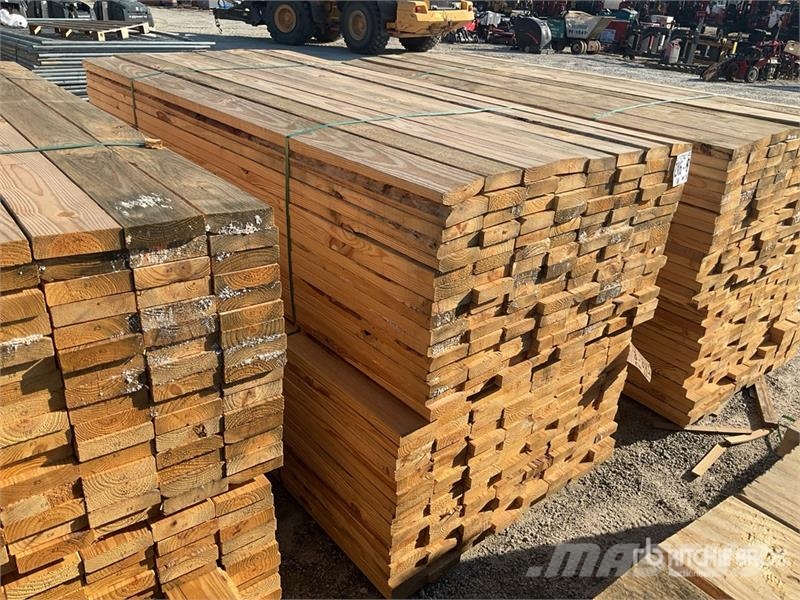 Quantity of (256) (2 Lifts Total) 2x6x8 SYP #3 Kil Andre komponenter