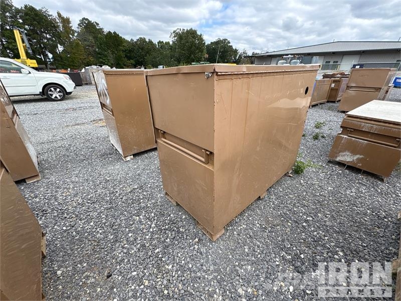  Quantity of (27) Gang Boxes 31x51x6 مكونات أخرى