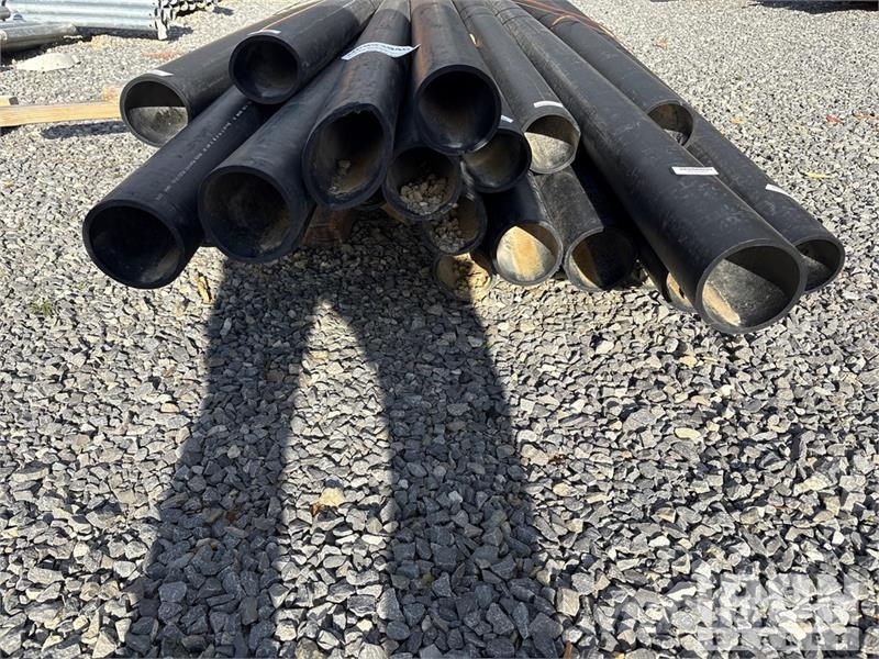 Quantity of (28) HDPE 4 In x 40 ft Long Pipe Sistemi za namakanje