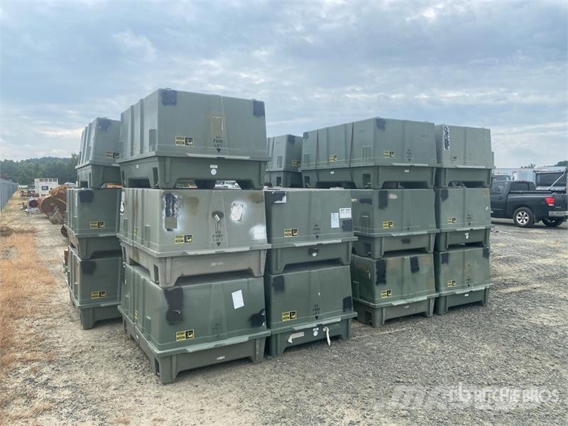  Quantity of (28) Plastics Research 103060-301 5 ft Lauksaimniecība- Citi