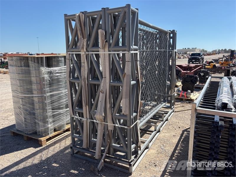 Quantity of (3) 20 ft Bi-Parting Driveway Gate (Un Ostale poljoprivredne mašine