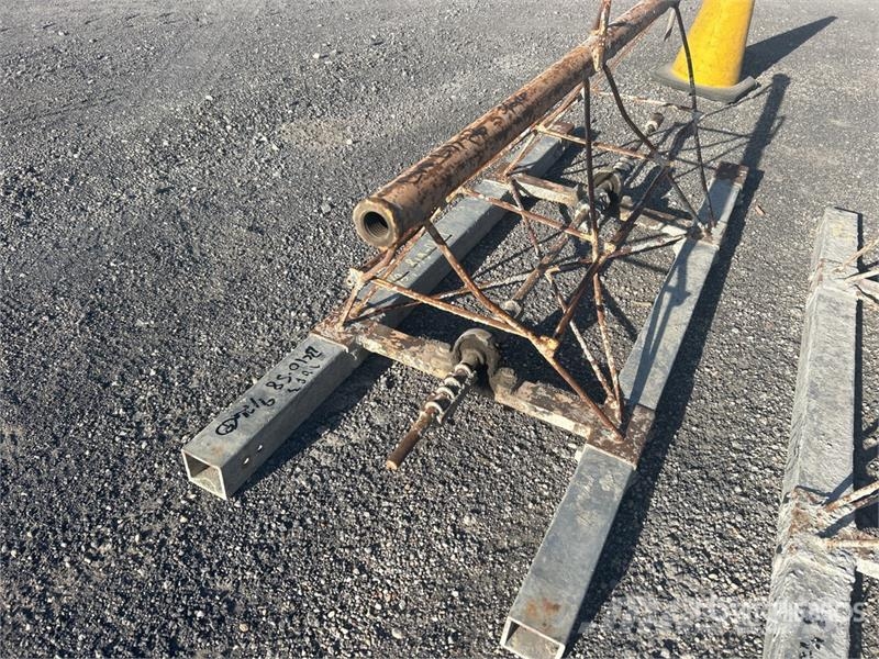 Quantity of (3) 5 ft Screed Truss Maszyny budowlane - Inne