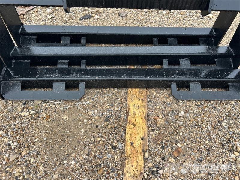 Quantity of (3) All Star . Skid Steer Attachment M Andre komponenter