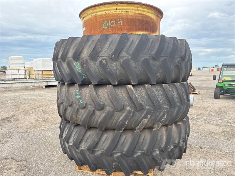 Quantity of (3) Firestone 520/85R46 520/85R46 Tire Tyres, wheels and rims