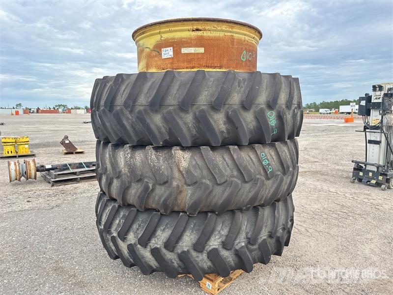  Quantity of (3) Firestone 520/85R46 520/85R46 Tire Tyres, wheels and rims