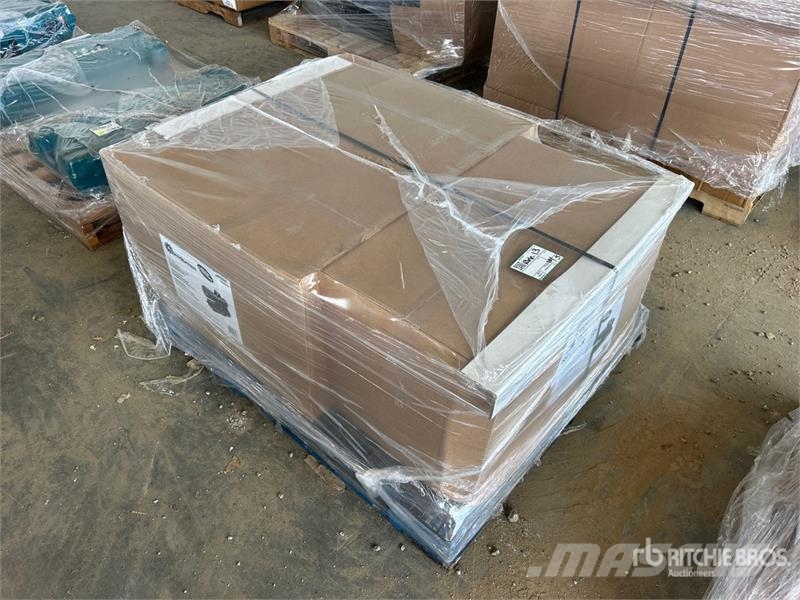 Quantity of (3) Mr. Heater 80000 BTU Space Heater Kühl- und Heizsysteme