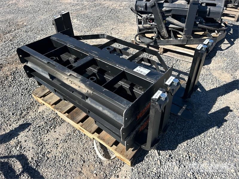 Quantity of (3) PABREAK SSF120 60 in Skid Steer F Vilice